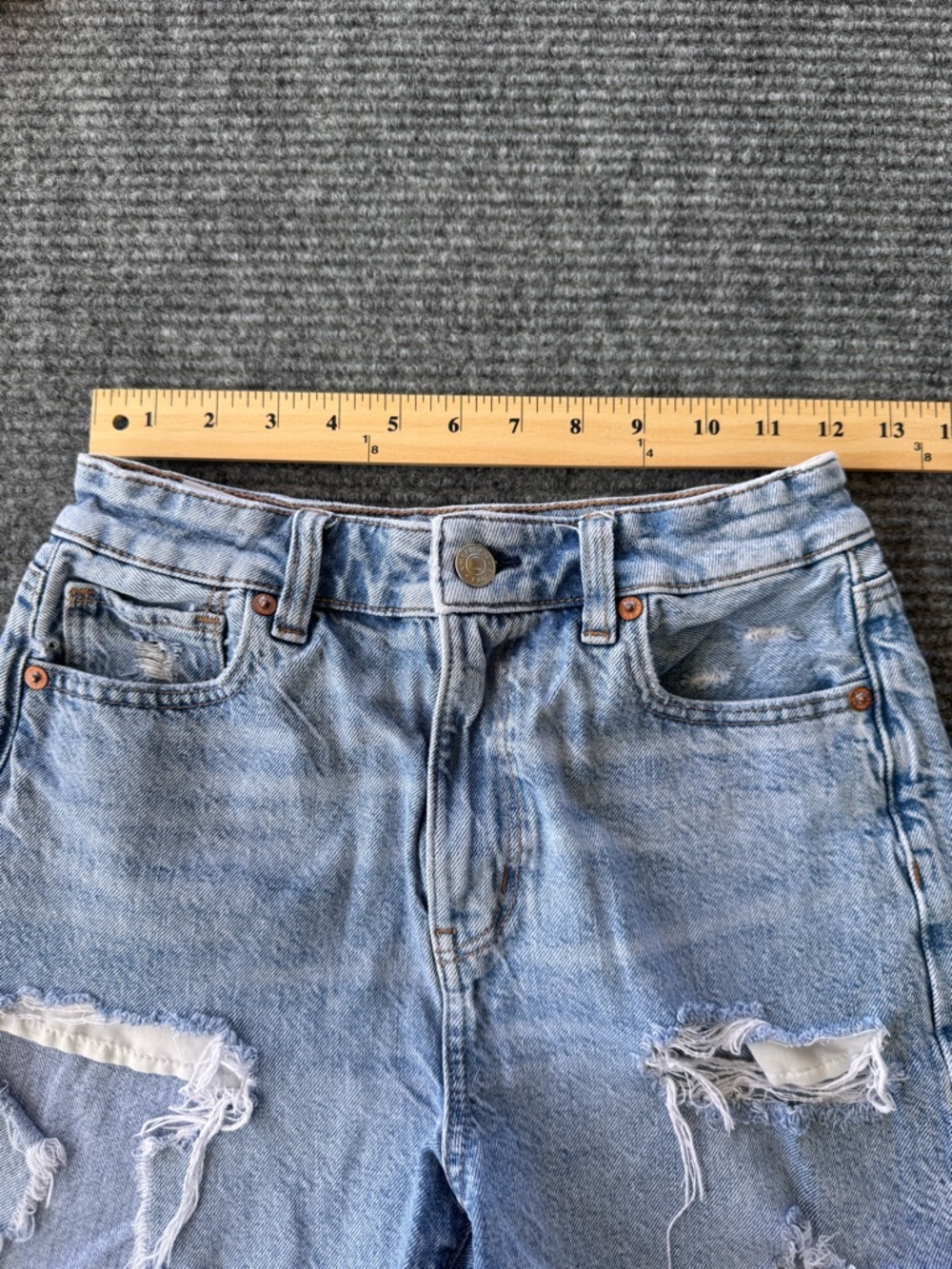 American Eagle Outfitters Baggy Mom distressed short 00 - Picture 7 of 8